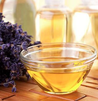 Lavender Essential Oil4